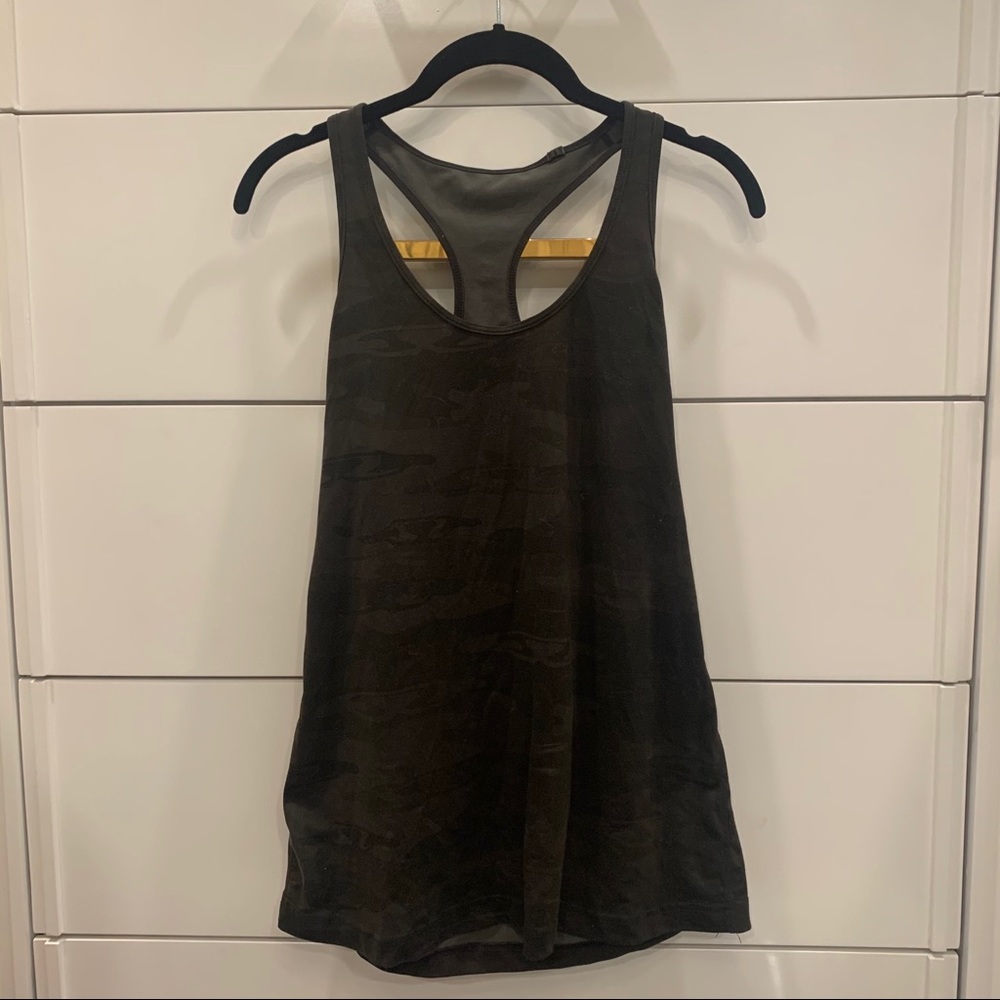 Lululemon Camo Racerback Tank, Green Sz 8